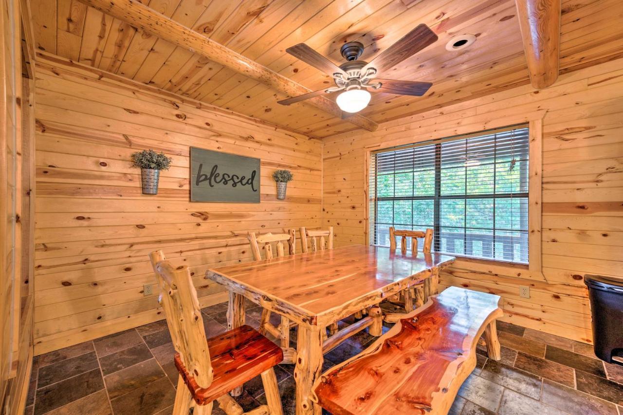 Villa Broken Bow Retreat On 2 Acres With Hot Tub And Deck! Extérieur photo