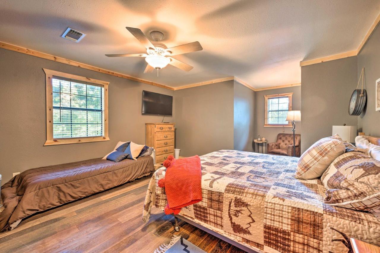 Villa Broken Bow Retreat On 2 Acres With Hot Tub And Deck! Extérieur photo