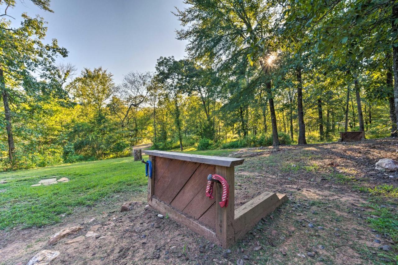 Villa Broken Bow Retreat On 2 Acres With Hot Tub And Deck! Extérieur photo
